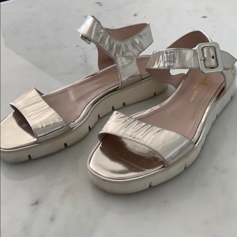 Sandals - Picture 7 of 8